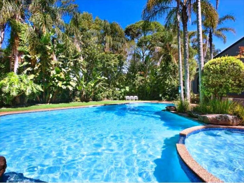 Checkers Resort Terrey Hills Екстериор снимка